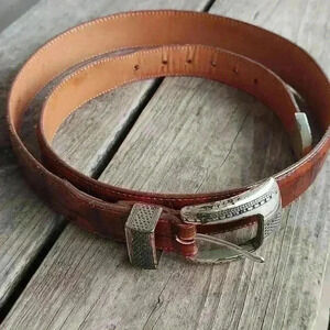 Vintage 1993 ONYX by Brighton Leather Belt With Silver Tip